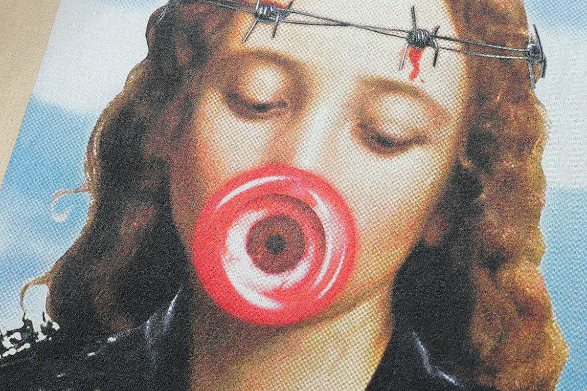 Y2K t-shirt grunge girl tee psychedelic poster top in vintage Cream