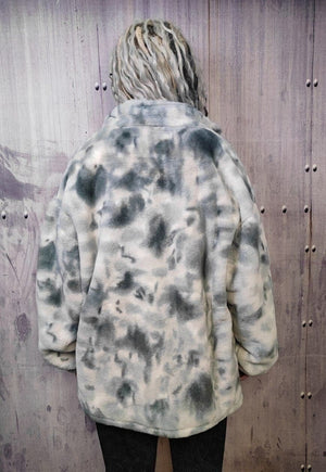 Tie-dye fleece jacket in blue gradient sky print bomber