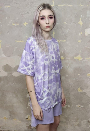 Graffiti print t-shirt multi slogan tee in purple