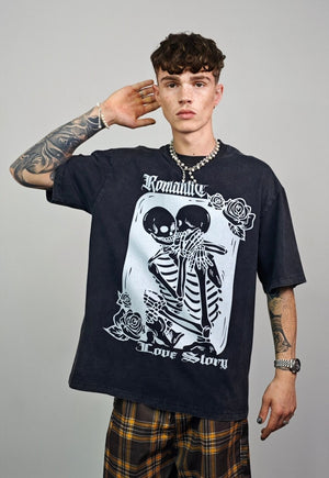 Kissing skeleton t-shirt bones tee skull top in vintage grey