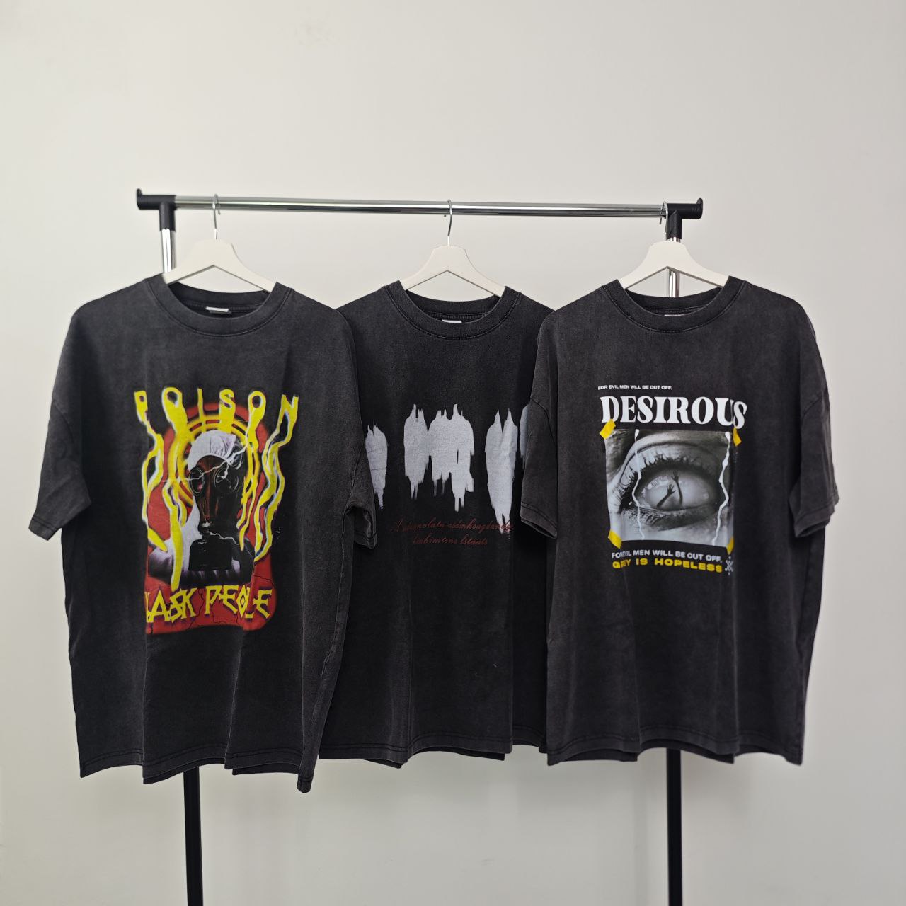 HIP HOP PRINT vintage wash t-shirt sample sale 3 for 2