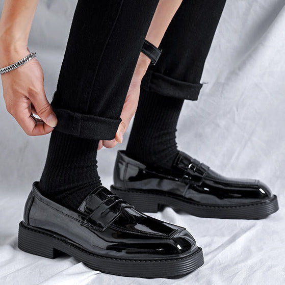 Square toe boat shoes black shiny patent faux leather chunky sole smart boots