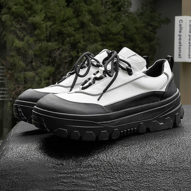 Reflective platform sneakers black hiking style shoes mountain boots grunge retro skiing fashion catwalk trainers