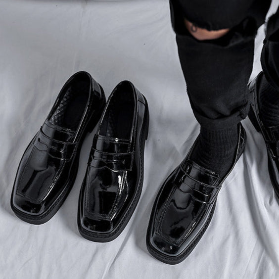 Square toe boat shoes black shiny patent faux leather chunky sole smart boots