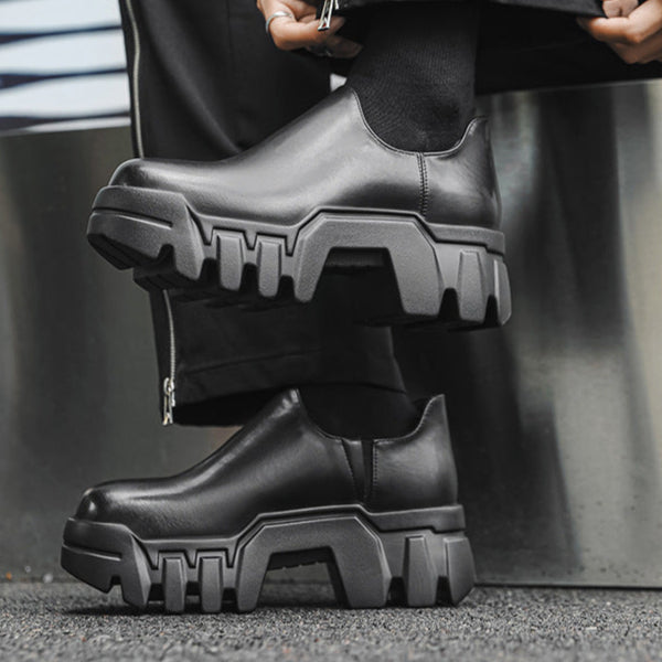 Extreme platform catwalk shoes black futuristic tractor sole rave trainers 90s style grunge sneakers