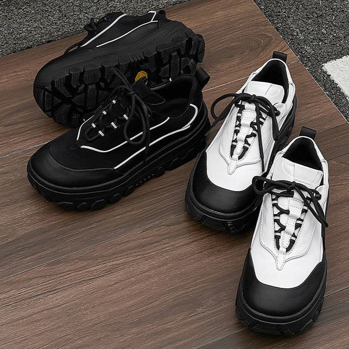Reflective platform sneakers black hiking style shoes mountain boots grunge retro skiing fashion catwalk trainers