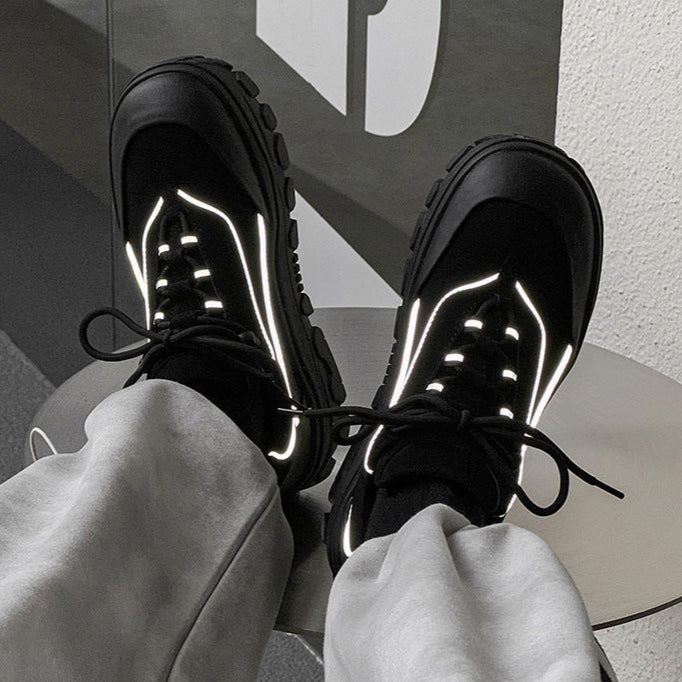 Reflective platform sneakers black hiking style shoes mountain boots grunge retro skiing fashion catwalk trainers