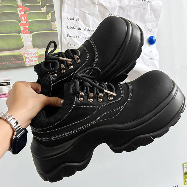 Round toe platform shoes black tractor sole punk rocker trainers 90s style grunge sneakers