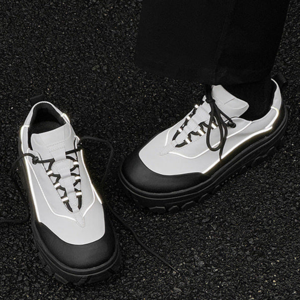 Reflective platform sneakers black hiking style shoes mountain boots grunge retro skiing fashion catwalk trainers