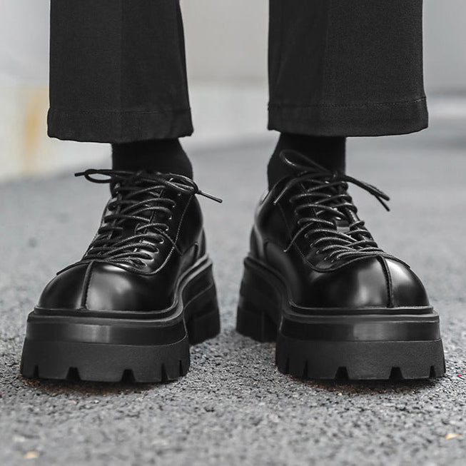 Chunky sole retro sneakers black 90s style grunge platform trainers old school rave shoes