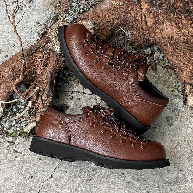 Hiking style shoes black faux leather flat sole round toe grunge boat sneakers retro casual mountain trainers