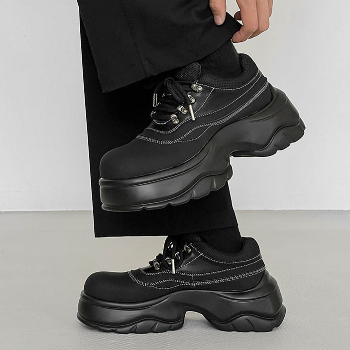 Round toe platform shoes black tractor sole punk rocker trainers 90s style grunge sneakers