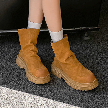 Wrinkled faux suede boots black tractor sole slip on ankle shoes hiking shoes edgy work trainers