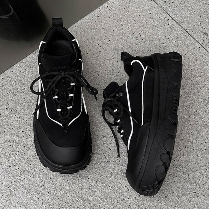 Reflective platform sneakers black hiking style shoes mountain boots grunge retro skiing fashion catwalk trainers