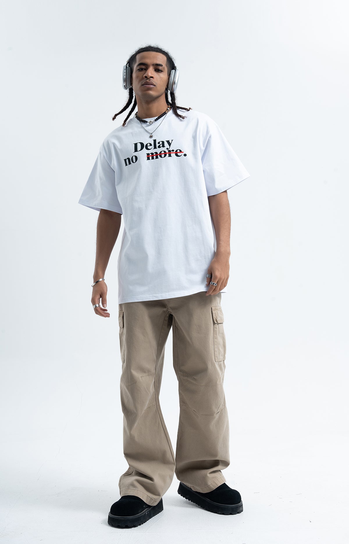 Motivational t-shirt delay no more slogan top in black