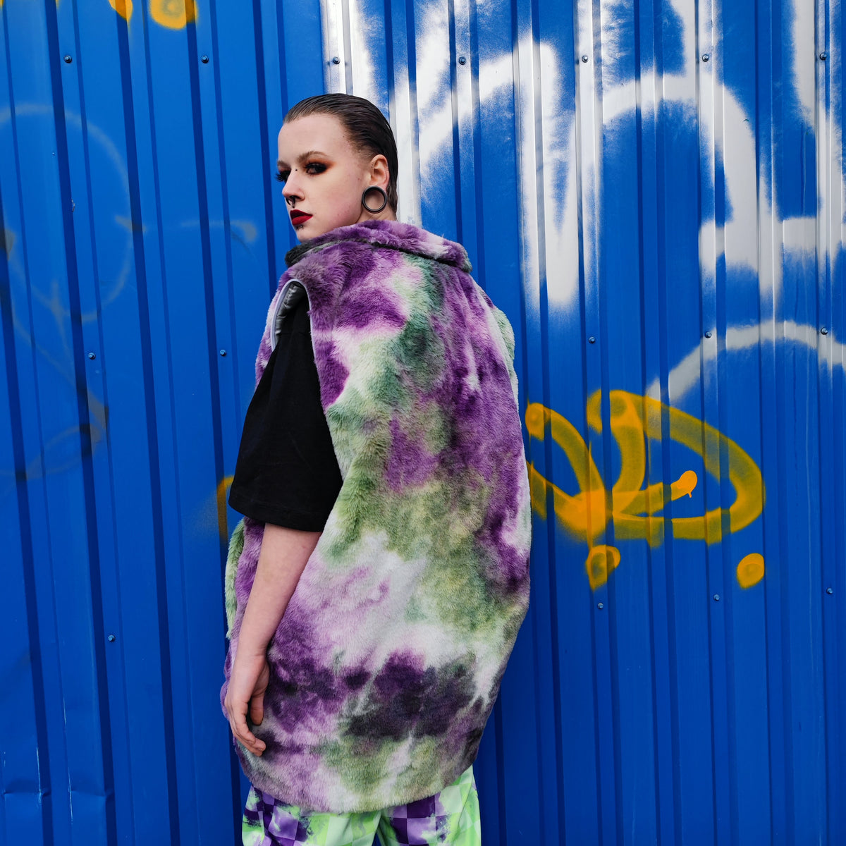 Tie-dye fleece jacket skater bomber handmade detachable trench coat fluorescent hooded faux fur gradient premium mac in purple and green