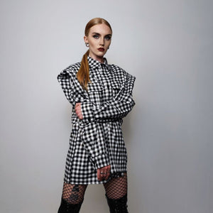 Padded check shirt long sleeve plaid punk top grunge blouse catwalk jumper gingham party top high fashion shirt in black white