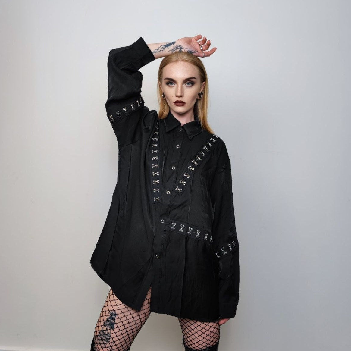 Metal chain shirt embellished long sleeve catwalk blouse high fashion grunge top going out dress party jumper in black