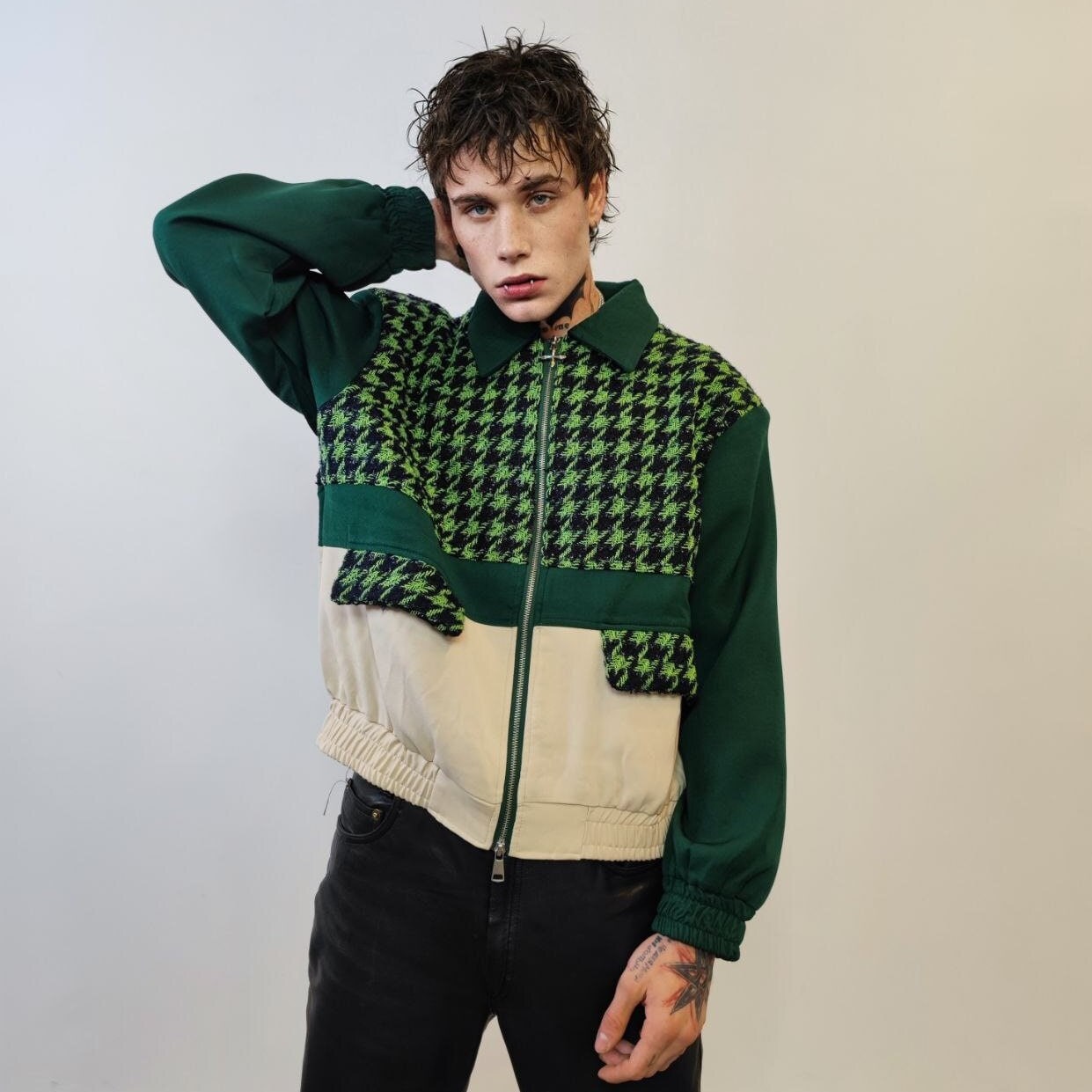 Houndstooth varsity jacket contrast stitching faux leather bomber grunge dogtooth utility coat premium retro aviator jacket in green