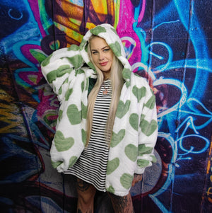 Heart print fleece jacket handmade detachable fluorescent fluffy geometric bomber faux fur love coat in 2 in 1 festival jacket green white