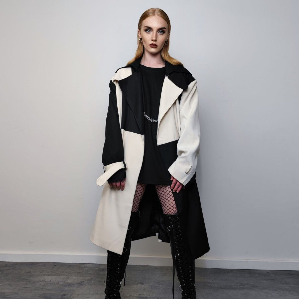 Utility trench coat color block jacket contrast stitching catwalk bomber premium going out varsity gorpcore lapel coat in black cream