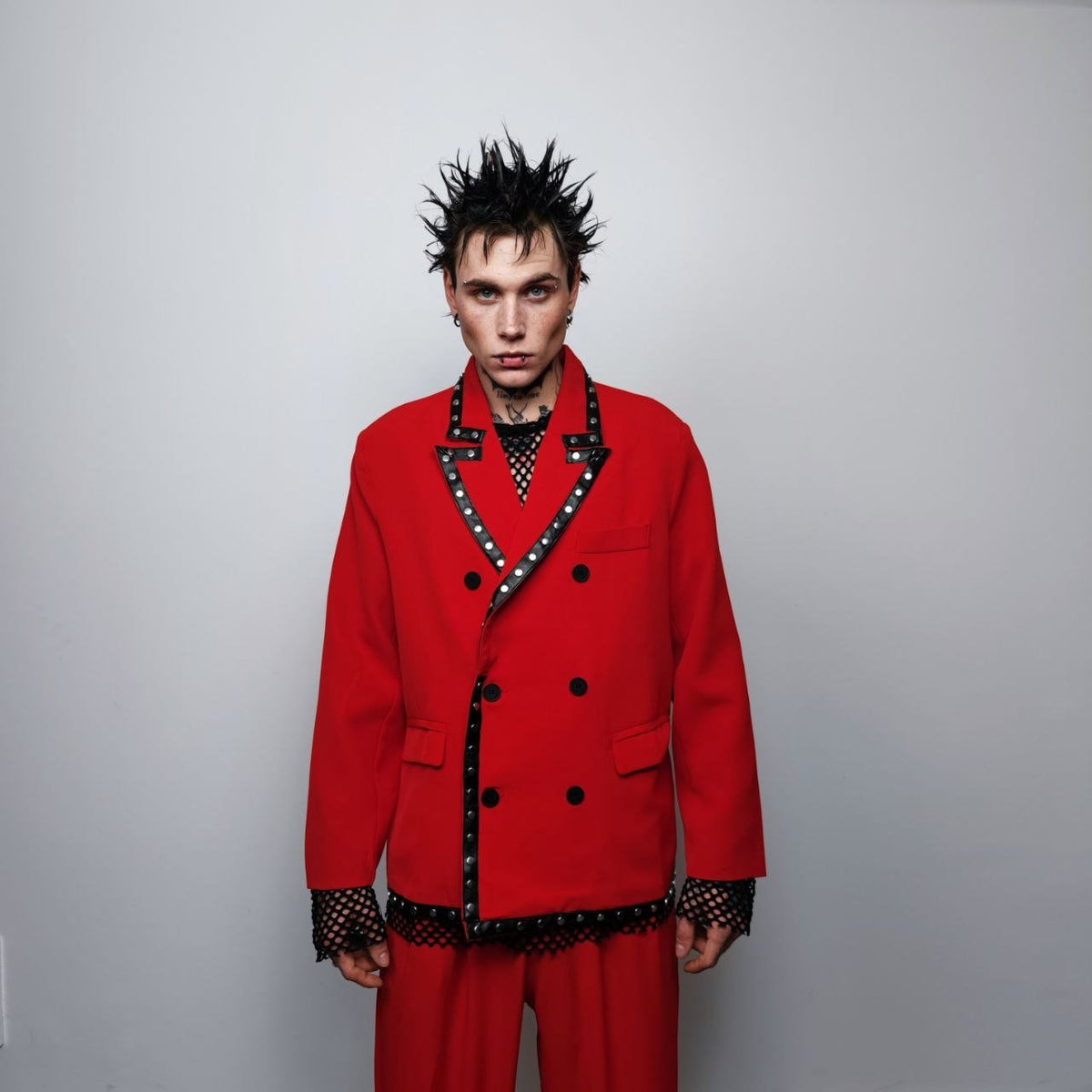 Studded gothic suit faux leather finish tuxedo catwalk costume punk wedding outfit high fashion prom coat utility jacket trousers set red