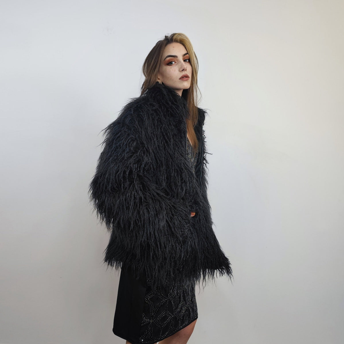 Shaggy faux fur jacket black long hair fluffy going out bomber party fleece fancy dress peacoat high fashion fuzzy Gothic coat rave puffer